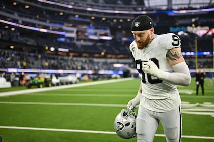 Raiders colocan a Maxx Crosby en la reserva de lesionados, terminando su temporada