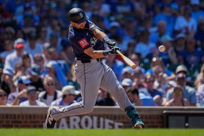 Raleigh conecta dos jonrones y rompe récord de Bench en victoria 9-4 de Marineros ante Cachorros