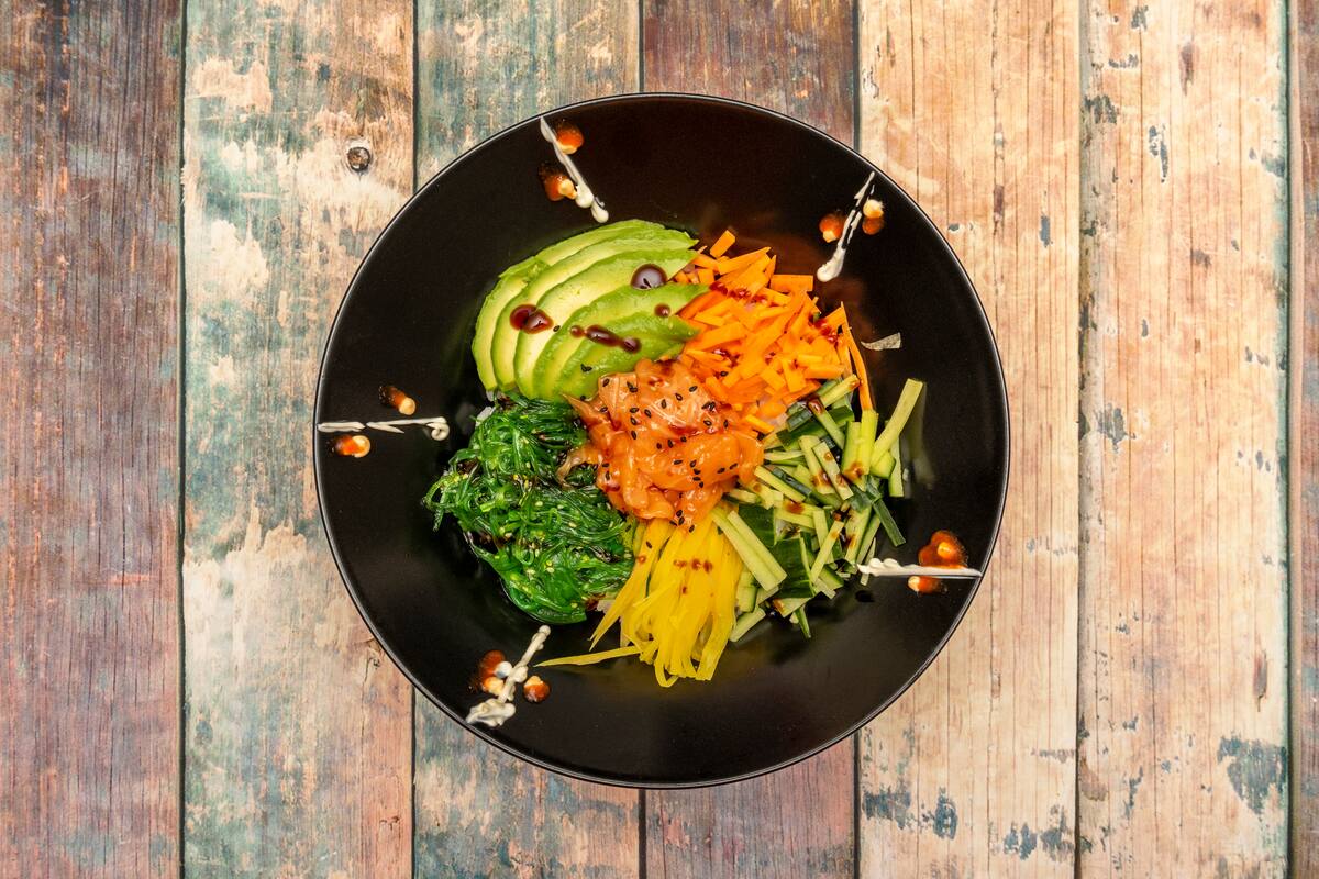 Rallador, mandolina o pelapapas, todo funciona para las jugosas ensaladas de verano