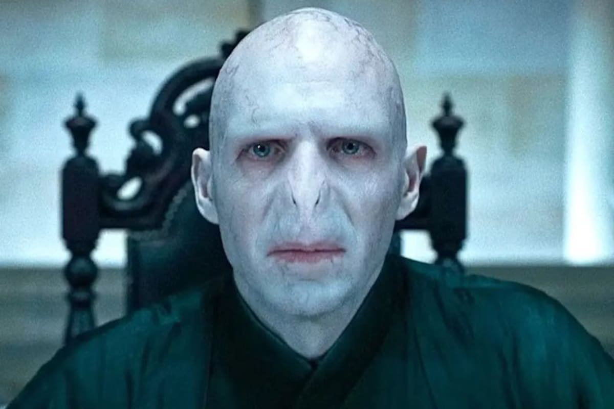 Ralph Fiennes dio vida a uno de los villanos más famosos de las últimas dos décadas: Voldemort