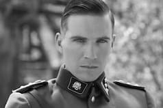 Es la hija del comandante nazi de La lista de Schindler y al ver la película buscó respuestas en una sobreviviente