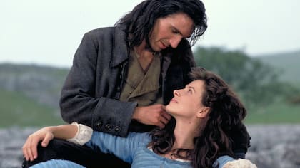 Ralph Fiennes y Juliete Binoche protagonizaron una puesta más tradicional de Cumbres borrascosas