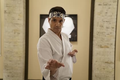 Ralph Macchio de regreso en la piel de Daniel, el karate kid
