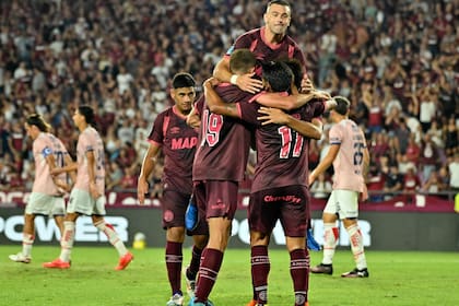 Ramiro Carrera se suma al festejo de Salvio y Castillo