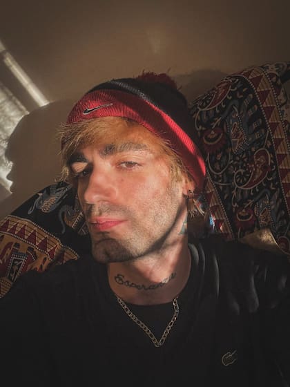 Ramiro, el hijo de Rodrigo Bueno, tiene 28 años y se dedica a la música (Foto: Instagram @ramirobueno_)