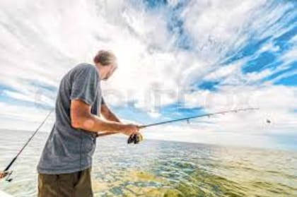 Ramiro siempre fue amante de la pesca, y con la pérdida de Gabriela dejó su hobby de lado.