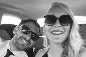 Ambos son sordos, ella lo invitó a tomar mate y se enamoraron más allá de las palabras