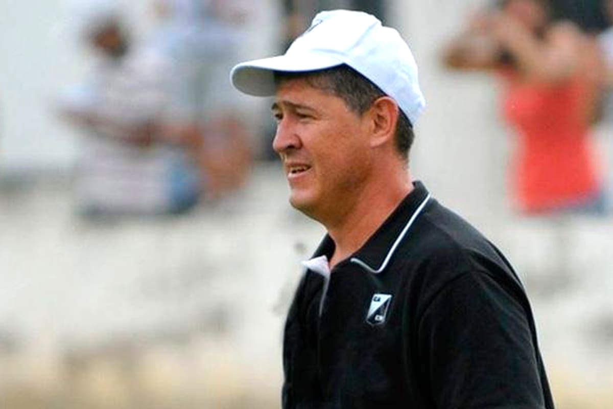 Ramon Apaza tecnico de Central Norte