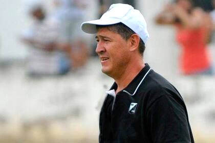 Ramon Apaza tecnico de Central Norte