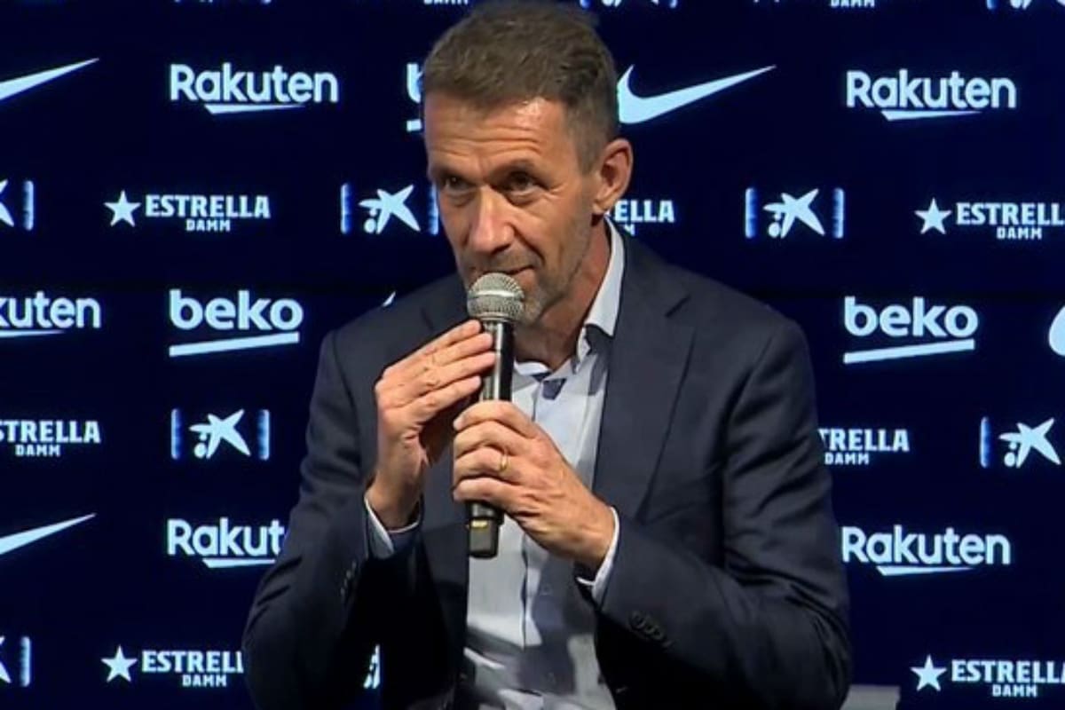 Ramón Planes, secretario técnico de Barcelona, en la conferencia tras la presentación de Trincao