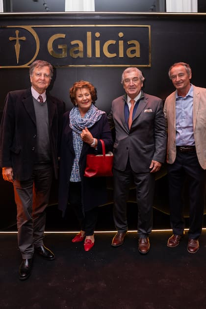 Ramon Santamarina, Director de Chanty SA, Chantal Badin, Accionista de Chanty SA, Gastón Bourdieu, Presidente de Banco de Galicia y Buenos Aires S.A, Fernando Elortondo, Director de Chanty SA.