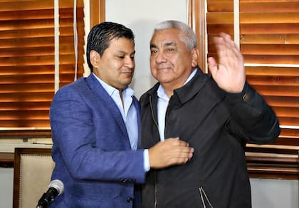 Ramón y Cecilio Salazar, de San Pedro, donde ganó Cecilio