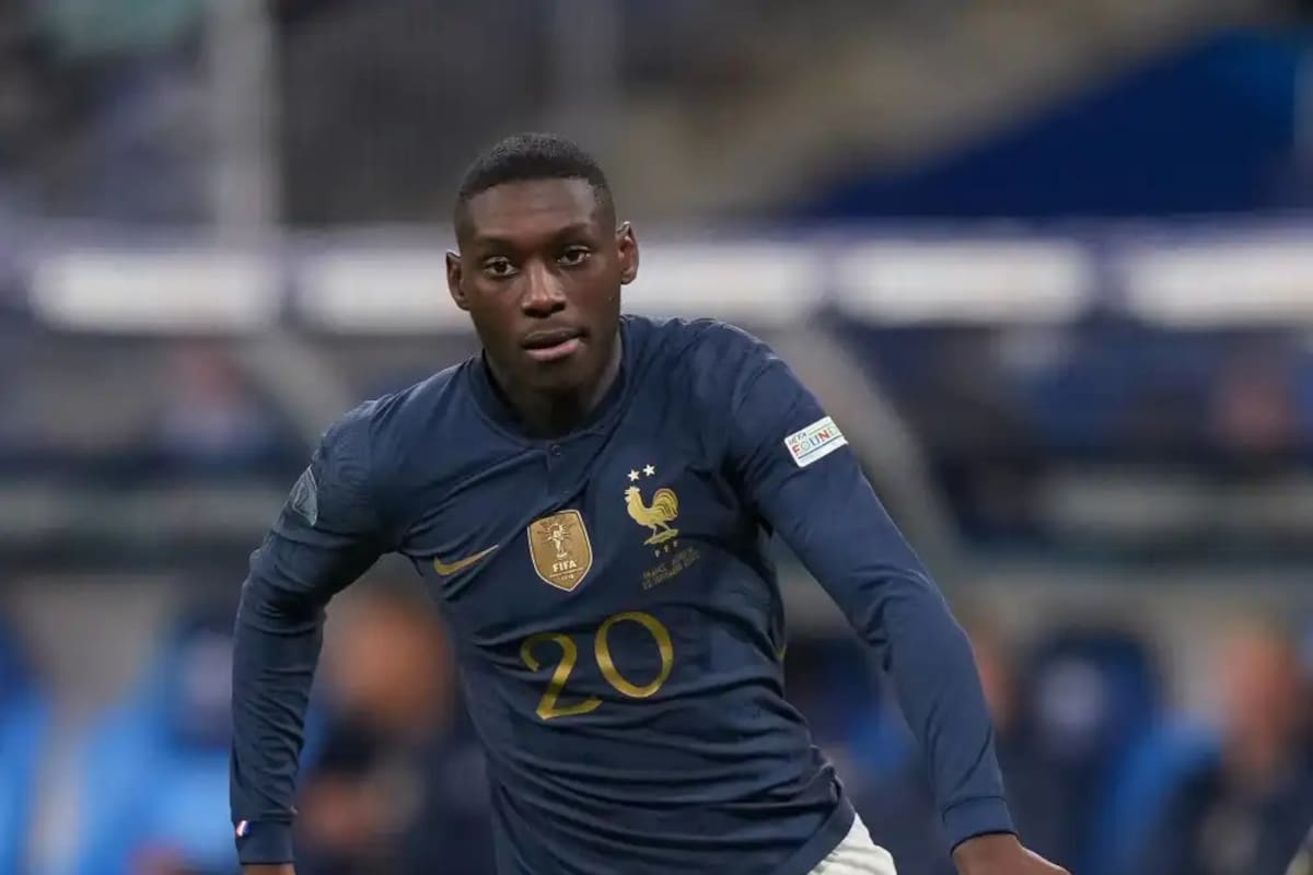 Randal Kolo Muani no le teme a Lionel Messi