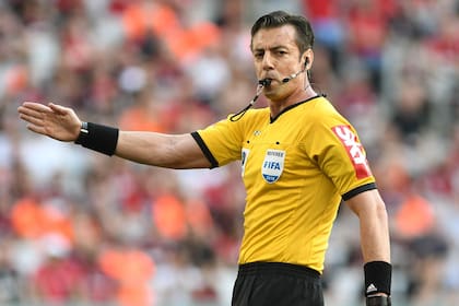 Raphael Claus tendrá una prueba de fuego en el River-Boca