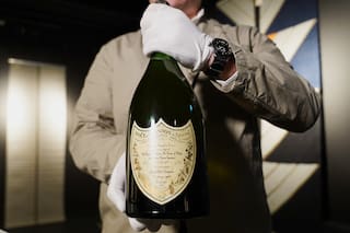 Rara champaña Dom Pérignon de la boda de Carlos y Diana será subastada en Dinamarca