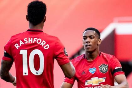 Rashford y Martial fueron parte del grupo que sufrió agresiones en las redes. Crédito: Instagram