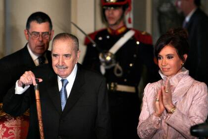 Raúl Alfonsín y Cristina Kirchner, en septiembre de 2008