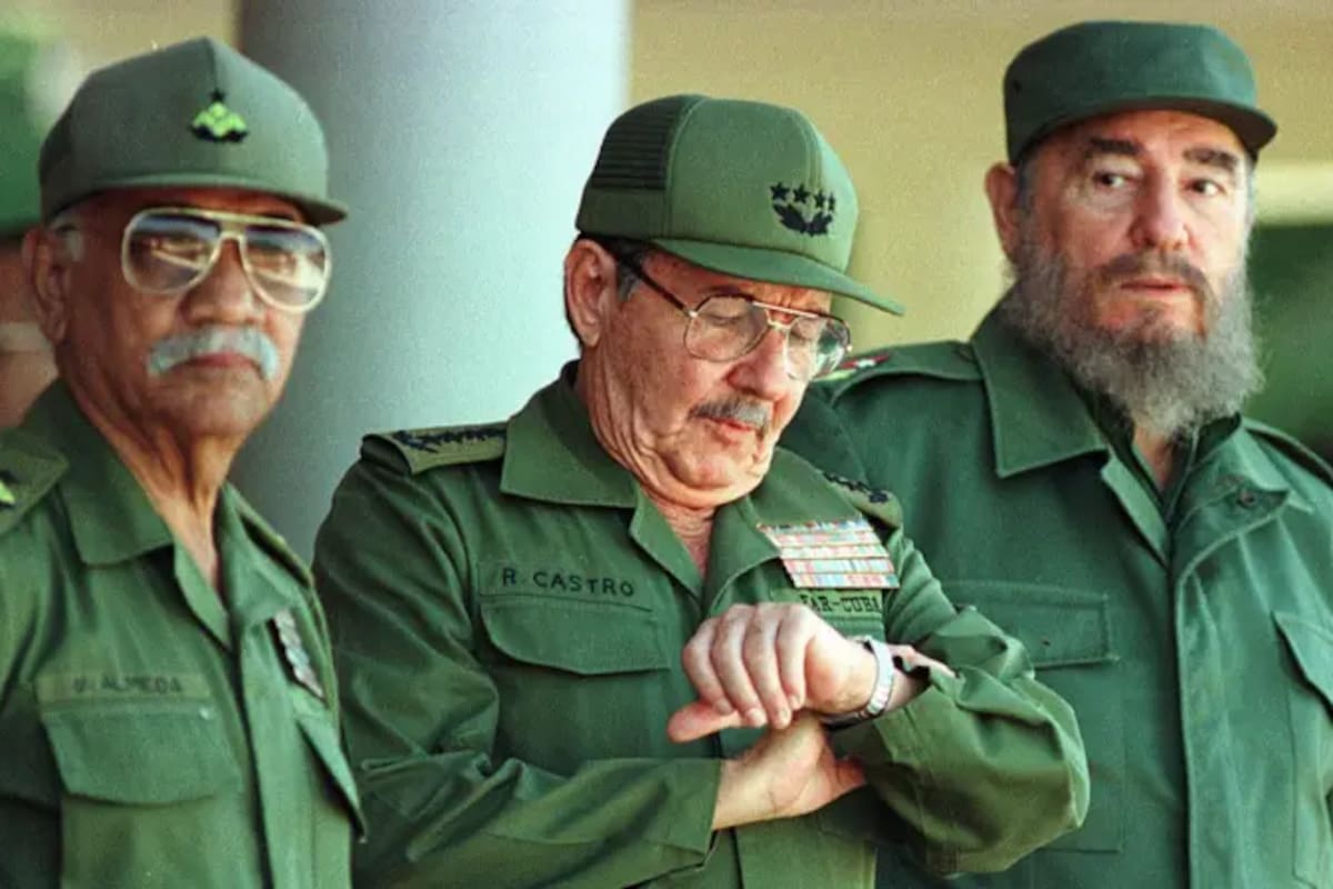 Raúl Castro dirigía las Fuerzas Armadas de Cuba cuando dos cazas de la Fuerza Aérea derribaron las avionetas de Hermanos al Rescate en 1996