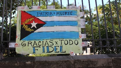 Raúl Castro prohíbe usar el nombre de Fidel para calles, parques y monumentos