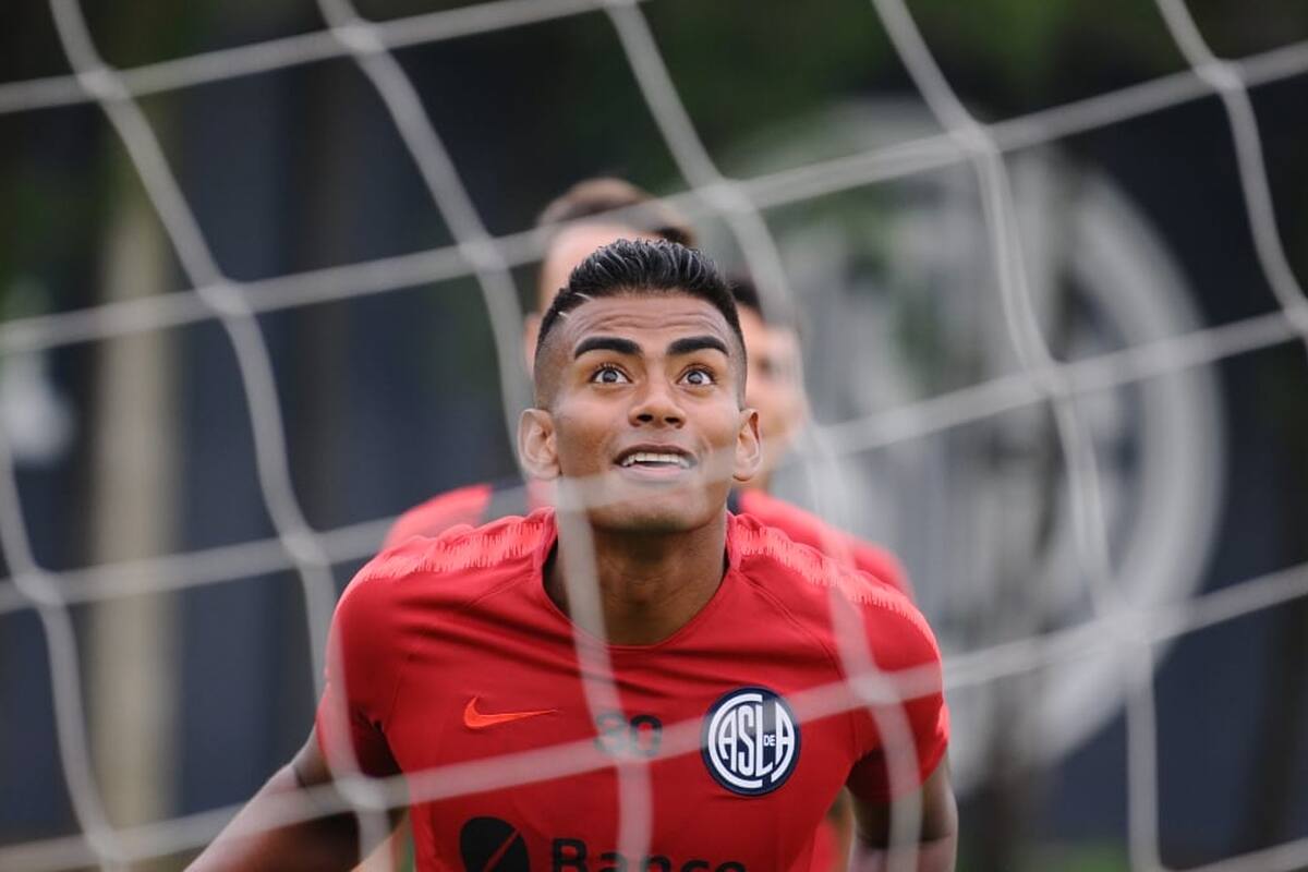 Raúl Loaiza, uno de los colombianos que animará la Superliga en el Ciclón