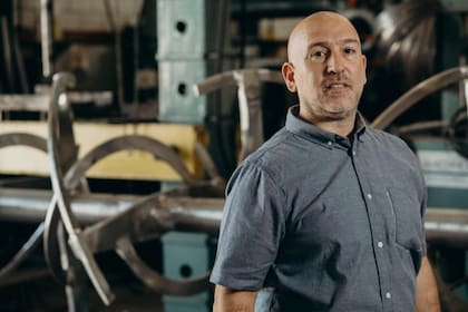 Raúl Pacheco, de Techint a Ameghino Servicios Industriales: "Mi padre es tornero de profesión y toda la vida fue de mano en fierro. Yo tenía una formación netamente técnica y llegué para profesionalizar, para ordenar, para agregarle visión estratégica a la empresa, algo que él mucho no entendía