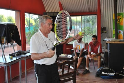 Raúl Pérez Roldán en su paso por Estudiantes de Olavarría