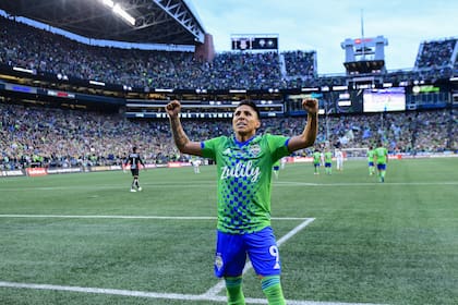Raúl Ruidíaz le dio el 1 a 0 a Seattle para acercarse al título de Concachampions
