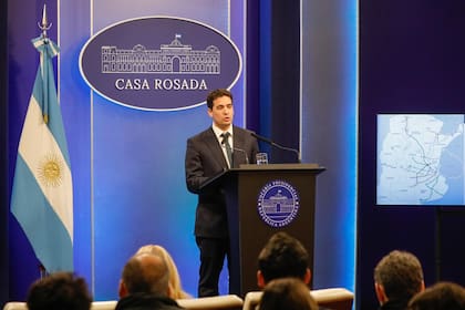 El vocero presidencial Adrián Ravier, en la última conferencia que ofreció en la Casa Rosada