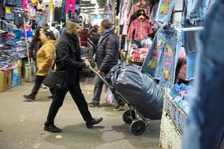 Con un nuevo frente de conflicto, así fue la reapertura de la feria La Salada
