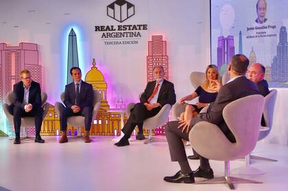 El panel debatió sobre los créditos UVA