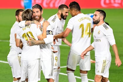 Real Madrid visita a Manchester City y debe revertir el resultado para poder clasificarse a los cuartos de final