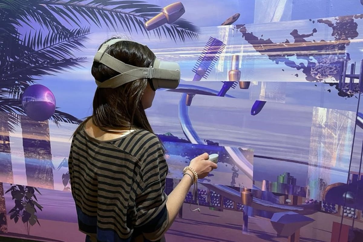 Reality Overloading, una instalación inmersiva de Xcessive Aesthetics, en Proa21