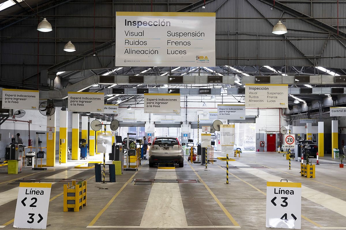 Realizar la Verificación Técnica Vehicular (VTV) tiene un valor de $96.968 para los autos y de $36.459 para las motos en agosto