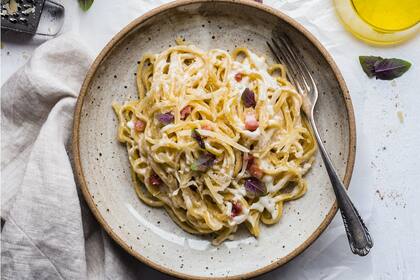 ¿Realmente necesitamos excluir la pasta para mejorar nuestras dietas? (Foto: Unplash)