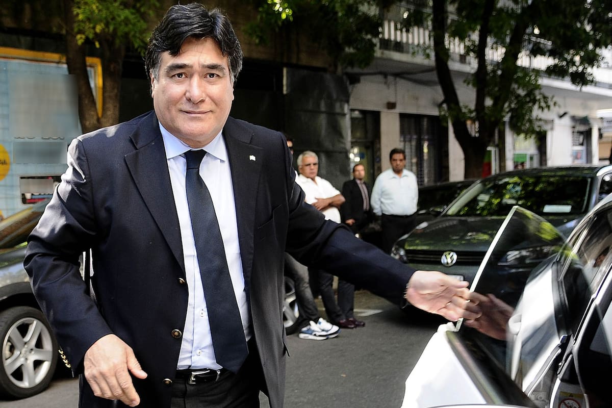 Reapareció Zannini: "¿Levanta más emoción la foto de Awada que la de Evita o Cristina"