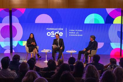 Rebeca Hwang, José Del Rio y Sebastián Campanario en Inteligencia Argento, un nuevo evento de Fundación OSDE.