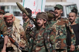 Irak se apresura a contener las repercusiones tras acusaciones a milicias de atacar oleoducto saudí