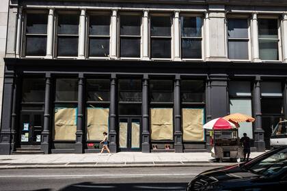 Recesión. La reducción de costos lleva al cierre de comercios, como el de Old Navy en el SoHo