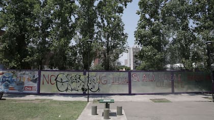 Rechazan en Colegiales la construcción de locales en una futura plaza ubicada frente al Mercado de pulgas