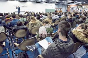 Recién el 1° de junio volverán las clases presenciales en la UBA