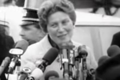Recién llegada a los EE.UU., la hija de Stalin reconoció las atrocidades de su padre, pero atribuyó la responsabilidad al Partido Comunista y al régimen