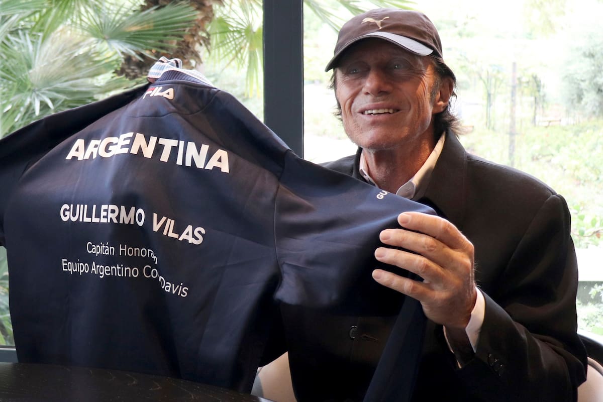 Reconocimiento a Guillermo Vilas.