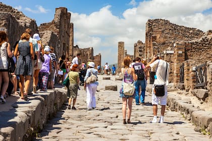 Reconstruir los frescos de las casas en Pompeya ahora es más sencillo gracias a un robot que ayuda con la tarea de analizar los fragmentos y encontrar su posible ubicación relativa, como si se tratara de un rompecabezas