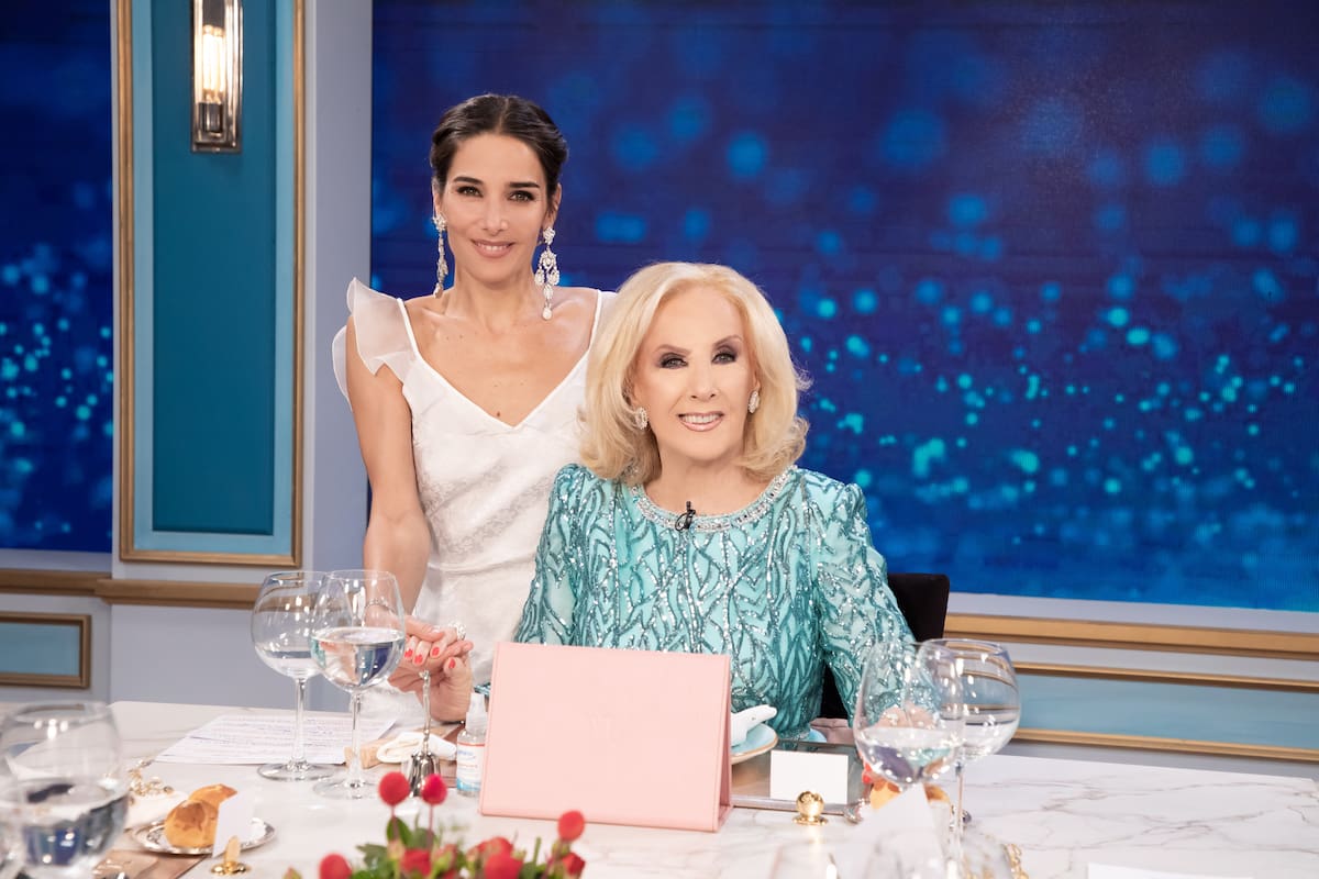 Récord internacional. Mirtha Legrand y Juana Viale, ante el desafío de la vigencia de un programa que lleva 54 años en el aire