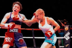 Recordamos los momentos más destacados de "La Locomotora", una leyenda del boxeo argentino