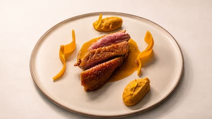 Recordando al Pato a la naranja con puré de calabaza, en Presencia
