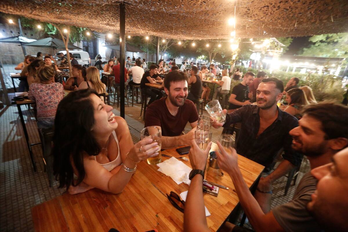 Recorrida por bares de Buenos Aires de los barrios de Nuñez y Recoleta