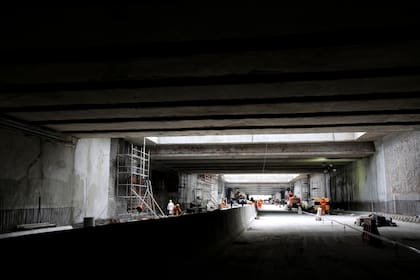 Recorrida por la obra del Paseo del Bajo