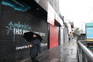 Cierre: entre la lluvia y las nuevas restricciones, la Ciudad está casi vacía