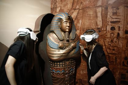 Recorrido de realidad virtual por "El Horizonte de Keops: una aventura por el Antiguo Egipto”.